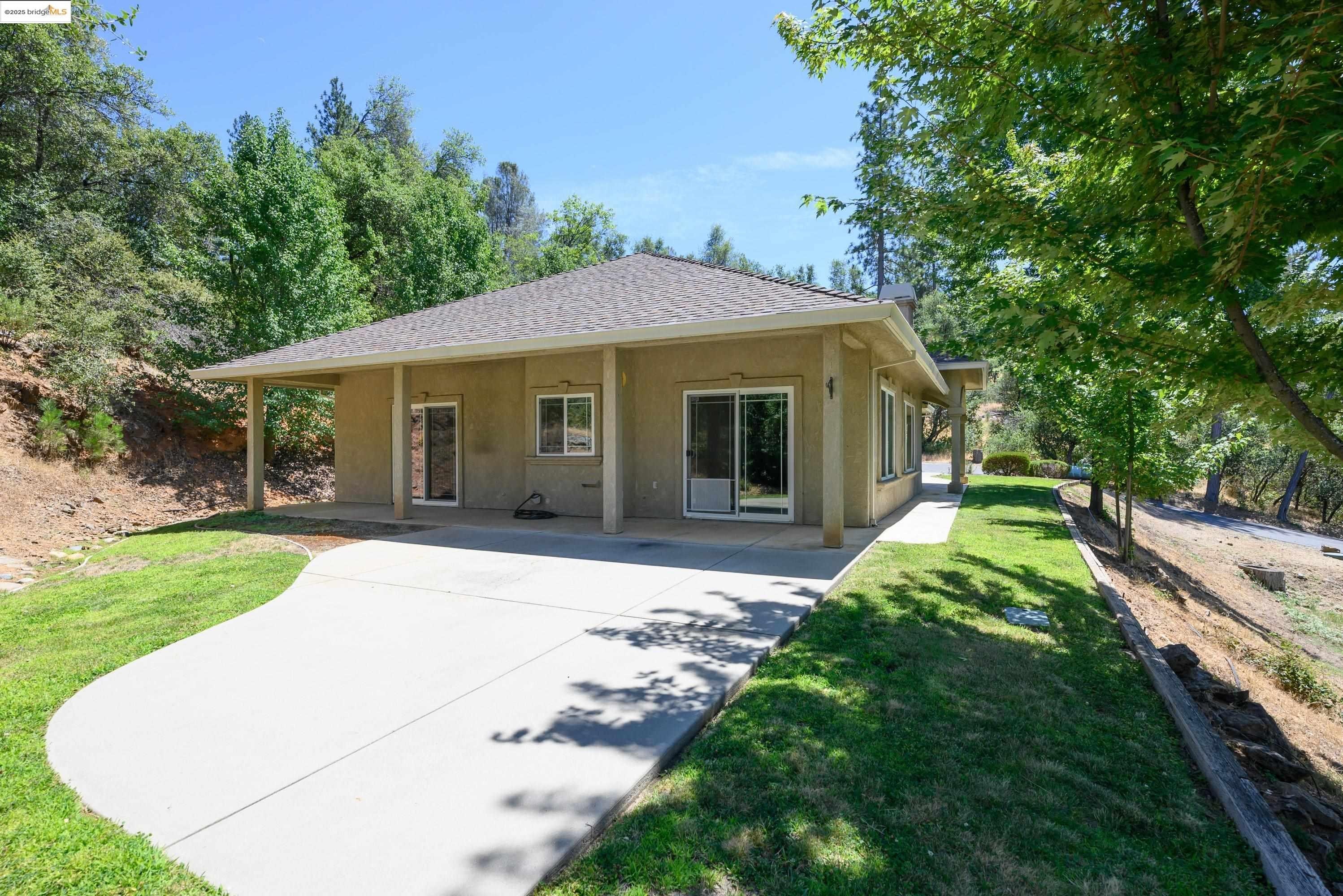 Tuolumne, California, 95379, United States, 3 Bedrooms Bedrooms, ,3 BathroomsBathrooms,Residential,For Sale,1983267