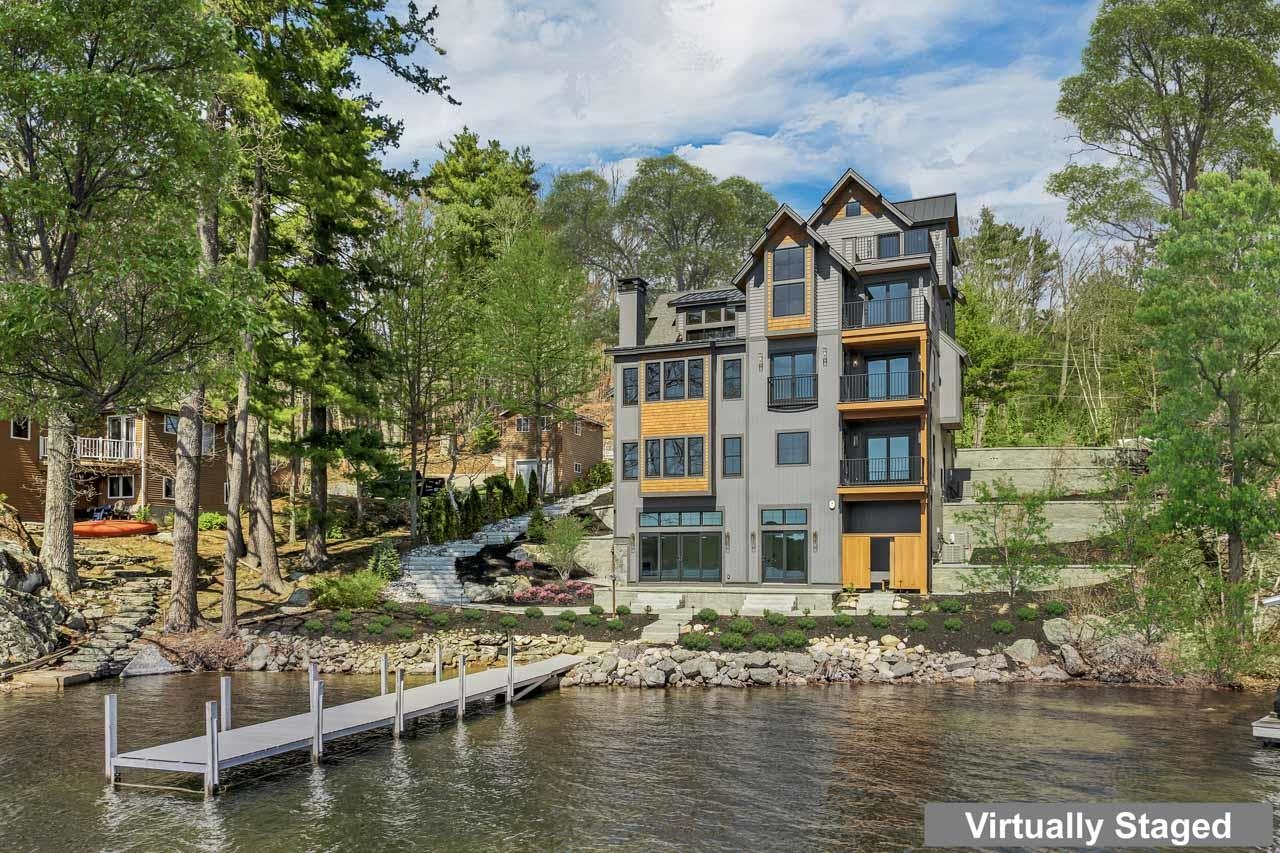 Gilford, New Hampshire, 03249, United States, 5 Bedrooms Bedrooms, ,6 BathroomsBathrooms,Residential,For Sale,1794777
