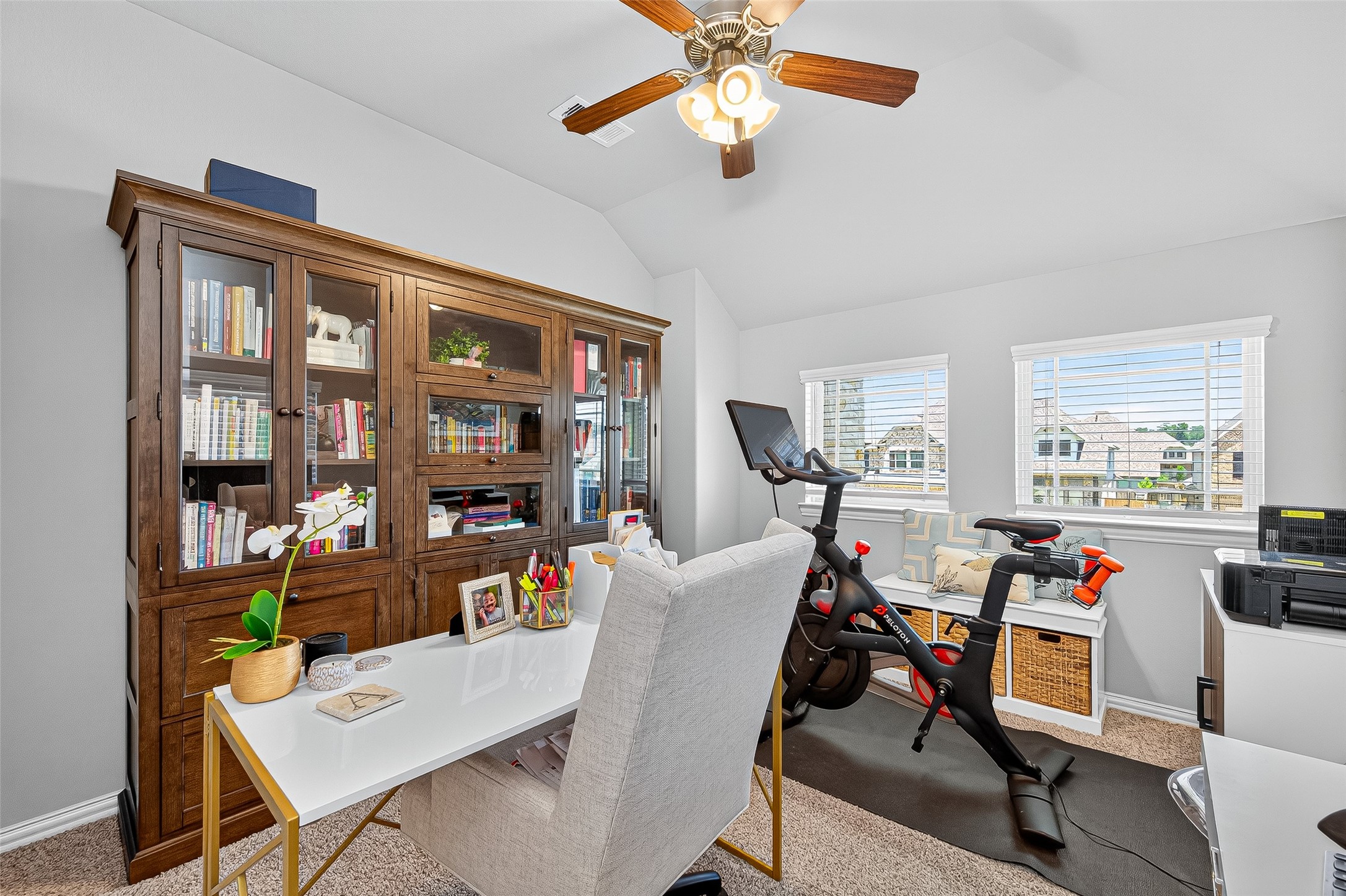 Tomball, Texas, 77375, United States, 4 Bedrooms Bedrooms, ,4 BathroomsBathrooms,Residential,For Sale,1919595