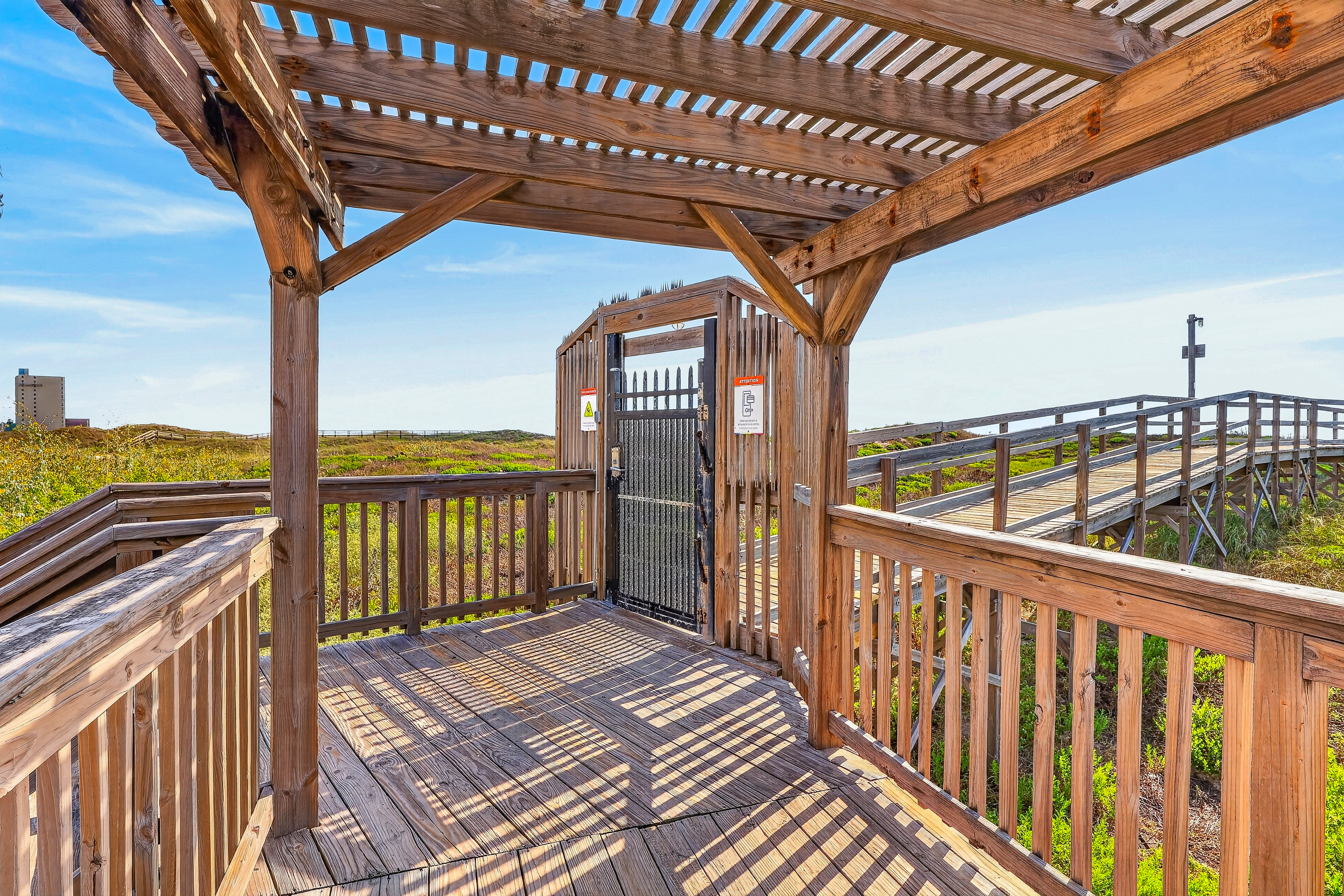  Beachside Condo at Port Royal - 物件實景