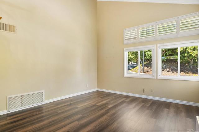 El Cajon, California, 92020, United States, 4 Bedrooms Bedrooms, ,2 BathroomsBathrooms,Residential,For Sale,1977370