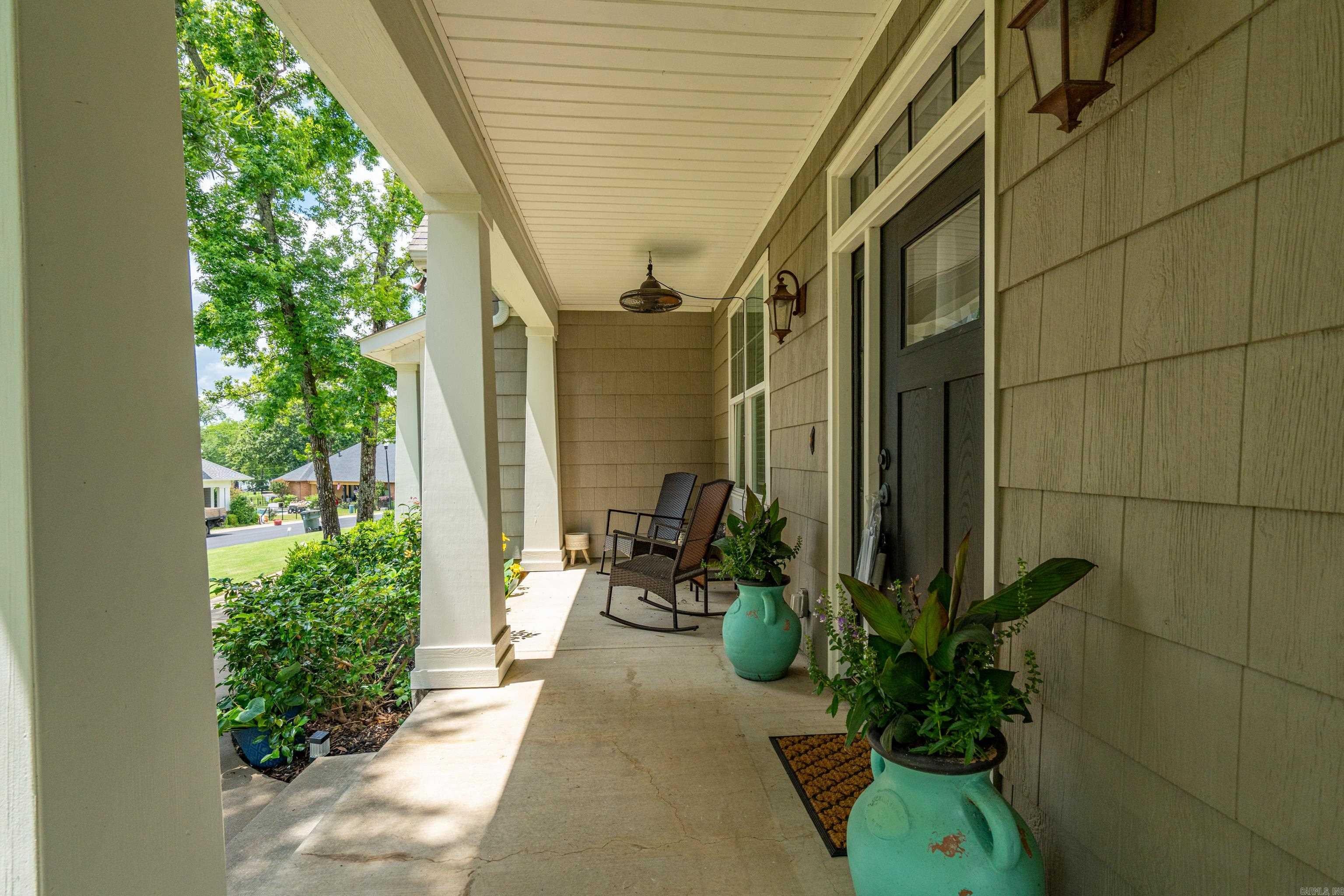 Hot Springs, Arkansas, 71913, United States, 4 Bedrooms Bedrooms, ,4 BathroomsBathrooms,Residential,For Sale,2019314