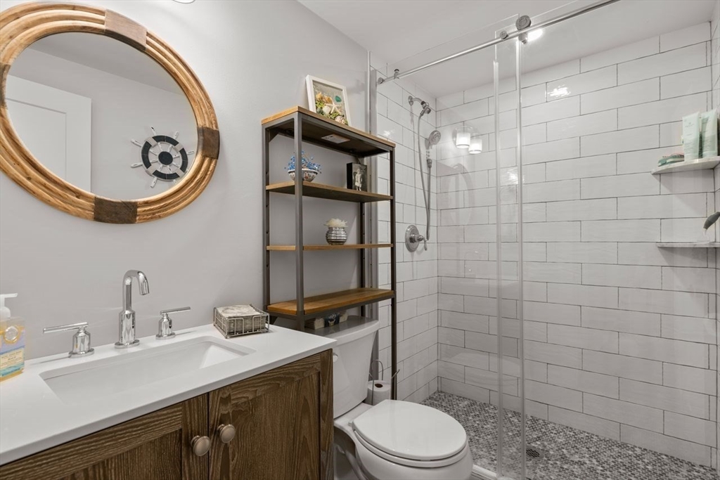 Sandwich, Massachusetts, 02563, United States, 2 Bedrooms Bedrooms, ,1 BathroomBathrooms,Residential,For Sale,1939789