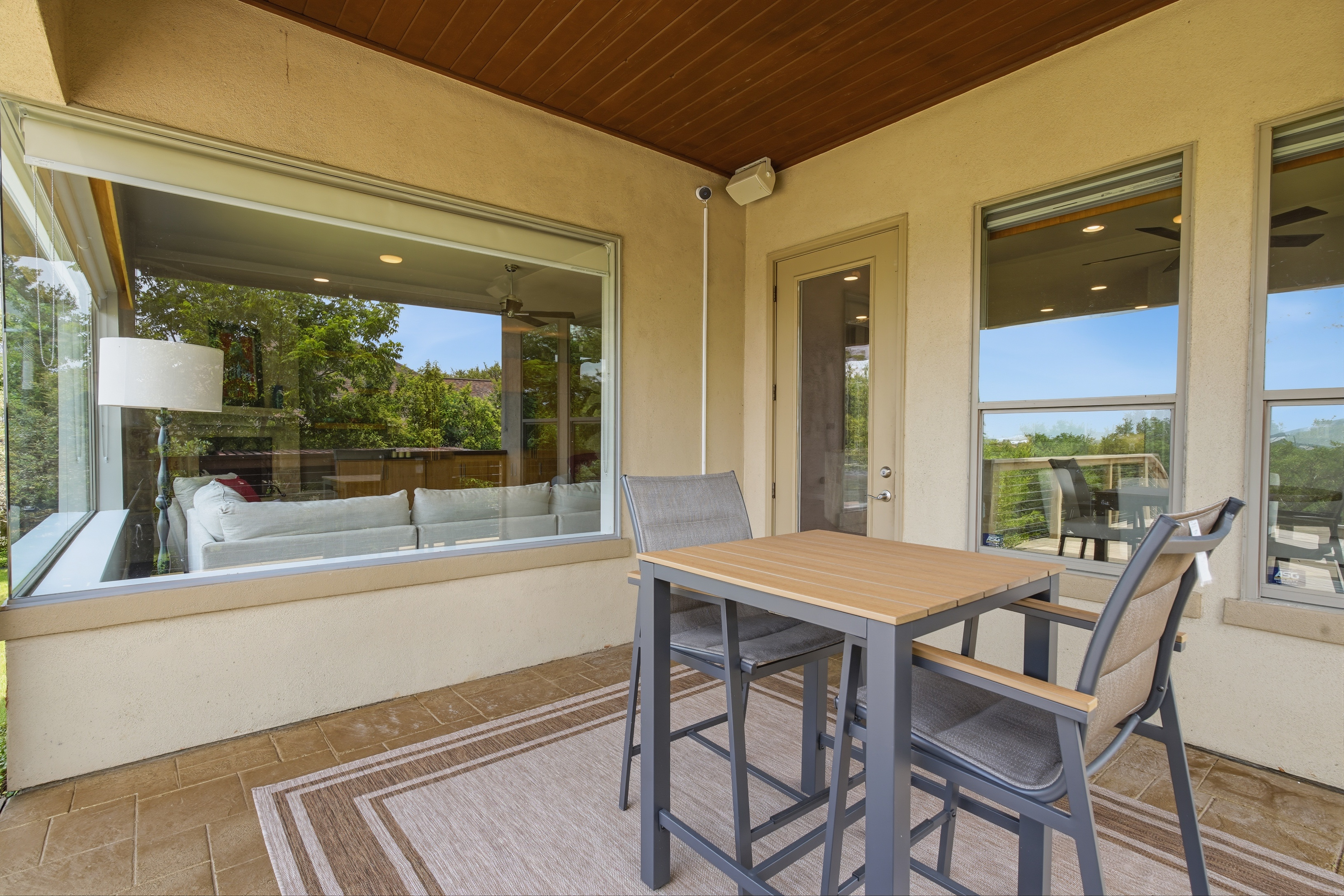  Iron Horse Canyon Estate with Resort-Style Backyard - 物件實景