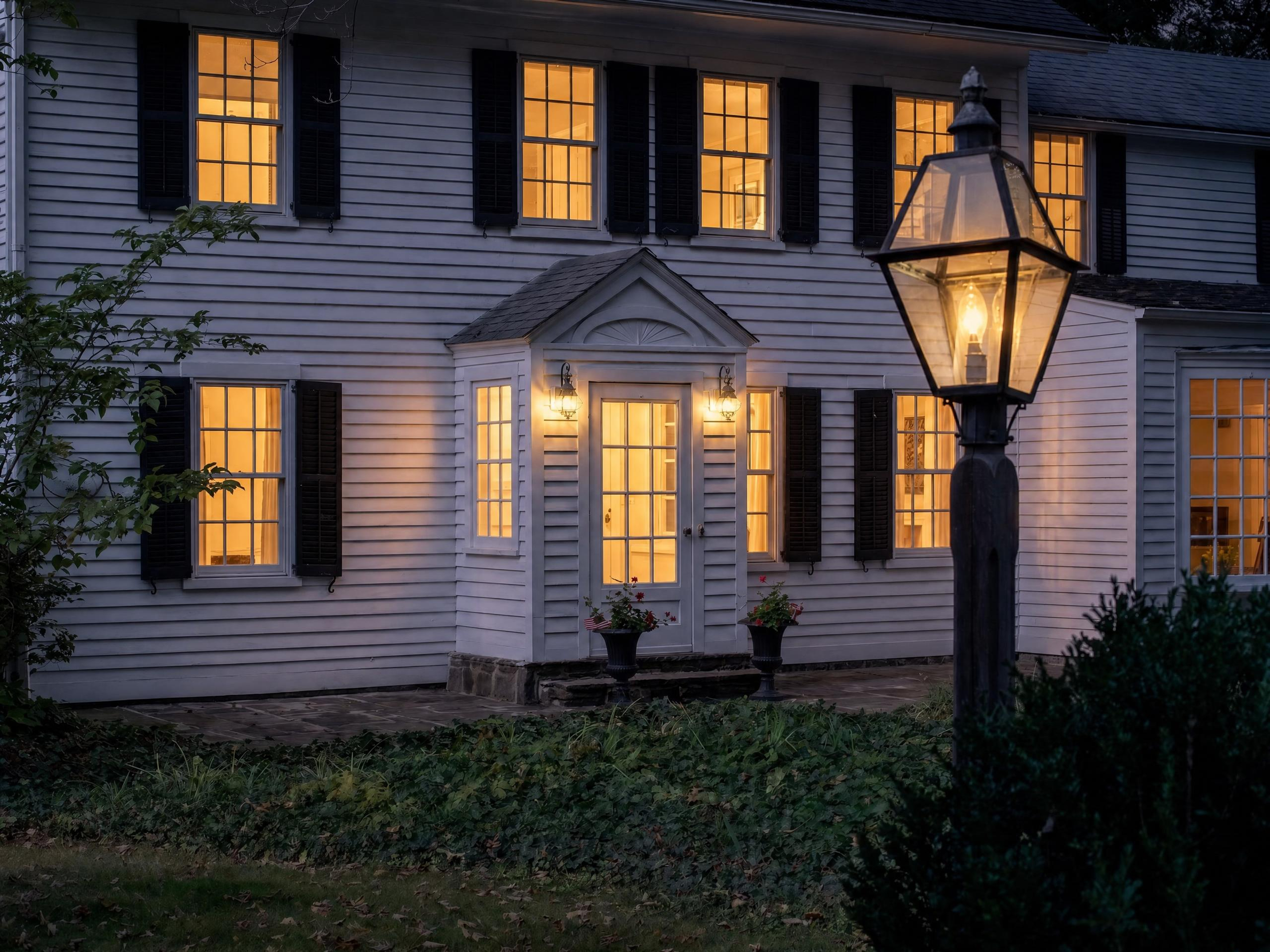  elegant and update historic colonial on 1.4 acres - 物件實景