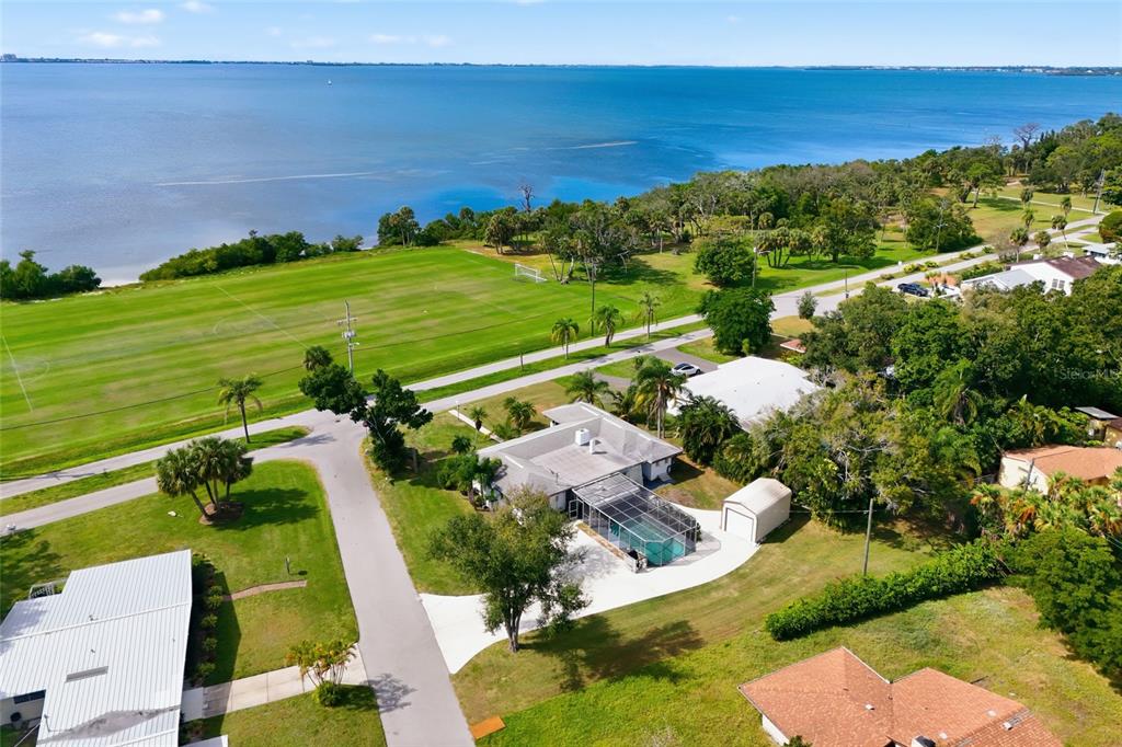 Sarasota, Florida, 34243, United States, 2 Bedrooms Bedrooms, ,2 BathroomsBathrooms,Residential,For Sale,1989484