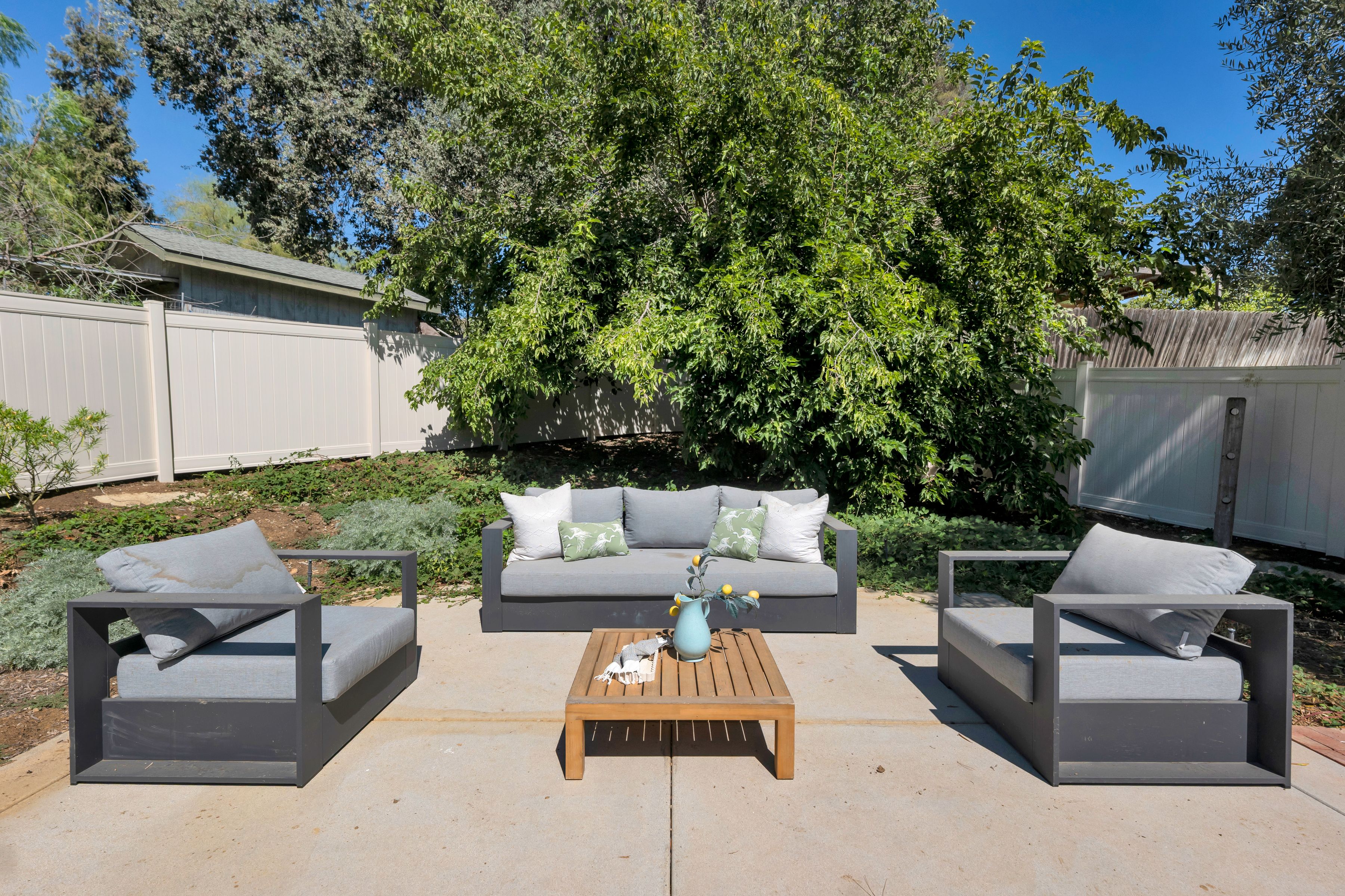  5354 Lewis Road, Agoura Hills - 物件實景
