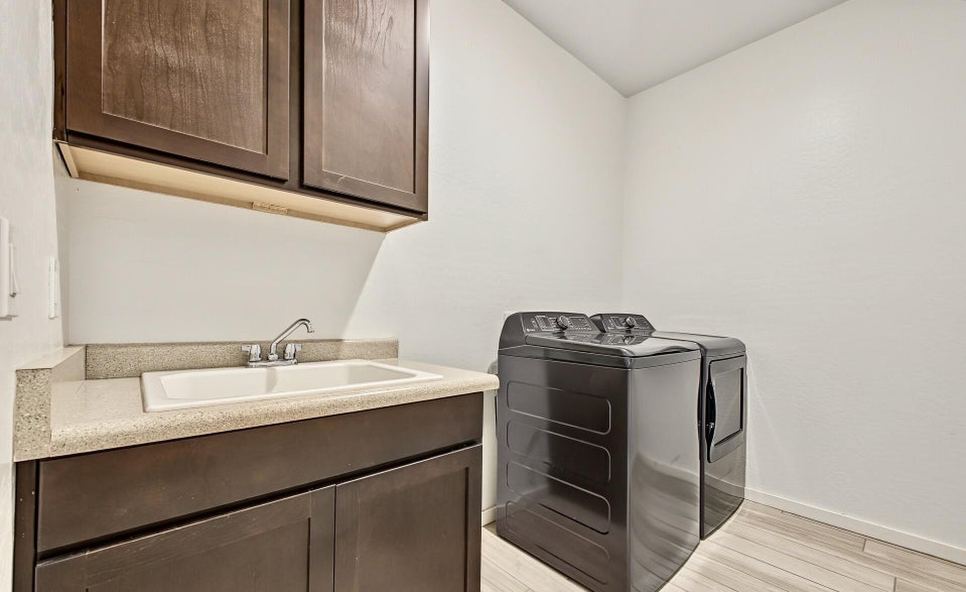  36304 N Chayton Dr  San Tan Valley, AZ - 物件實景