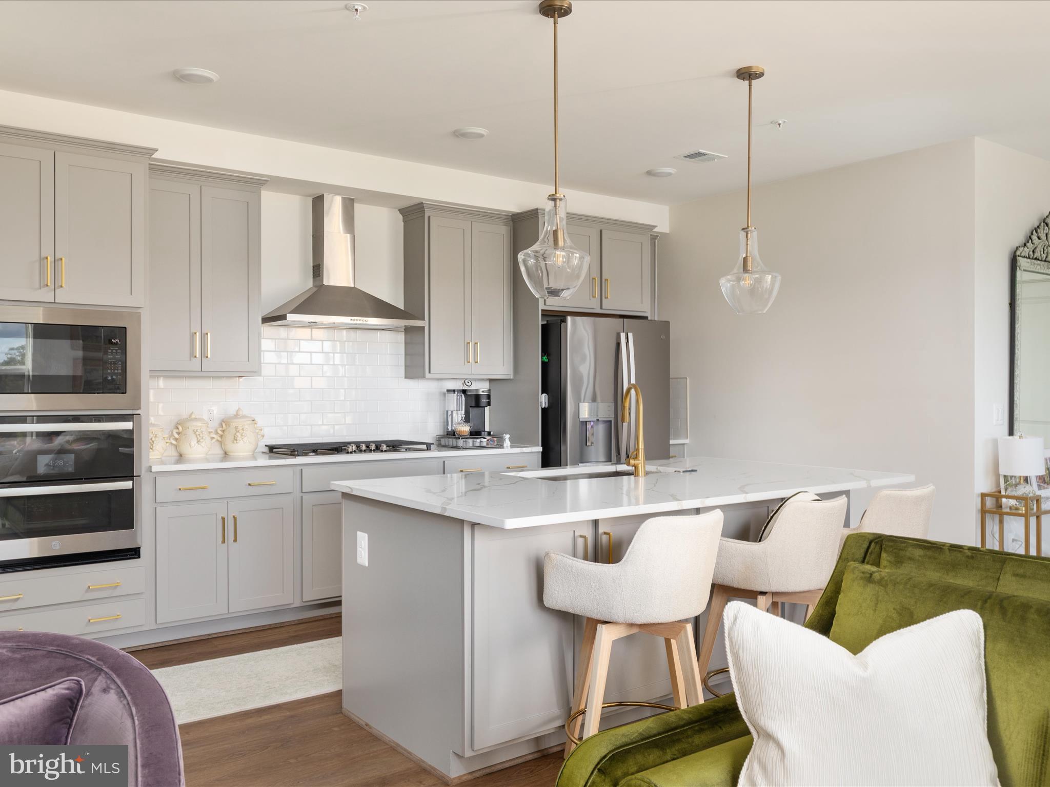 Ashburn, Virginia, 20148, United States, 3 Bedrooms Bedrooms, ,2 BathroomsBathrooms,Residential,For Sale,1980146