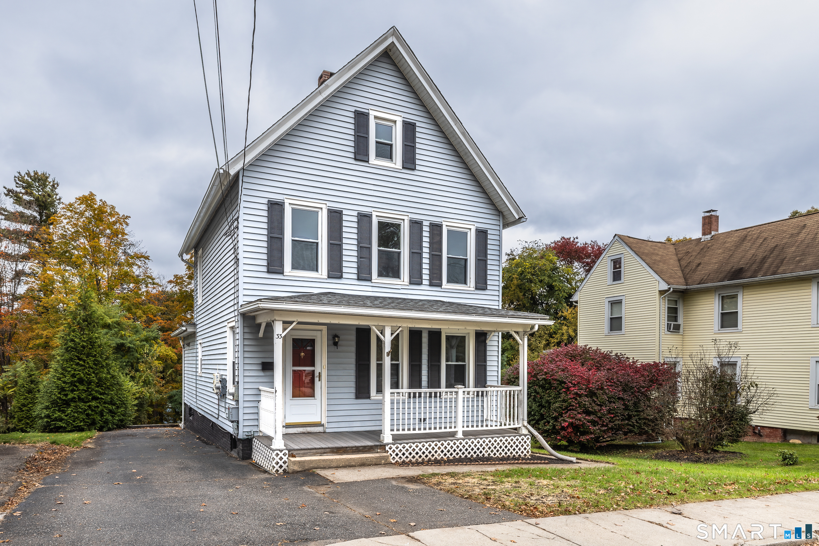 Sanford St, Seymour, CT 06483