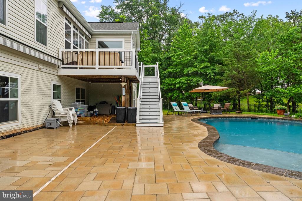 Warrenton, Virginia, 20187, United States, 4 Bedrooms Bedrooms, ,4 BathroomsBathrooms,Residential,For Sale,2048905