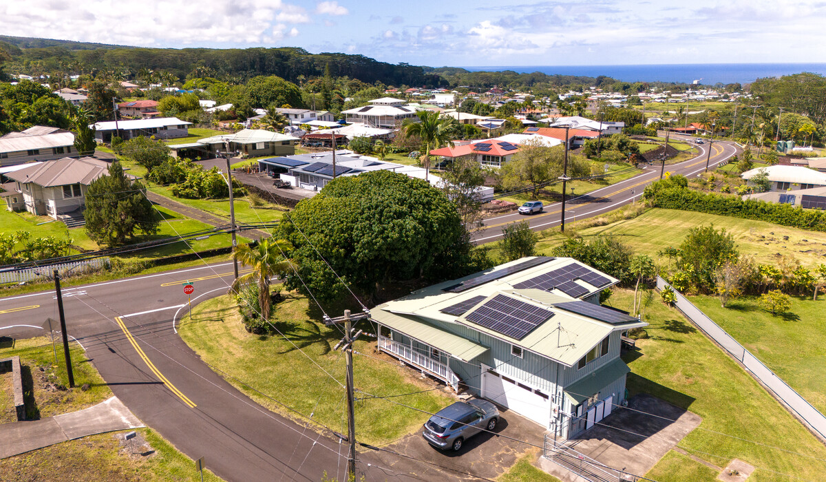 Hilo, Hawaii, 96720, United States, 4 Bedrooms Bedrooms, ,2 BathroomsBathrooms,Residential,For Sale,1838914