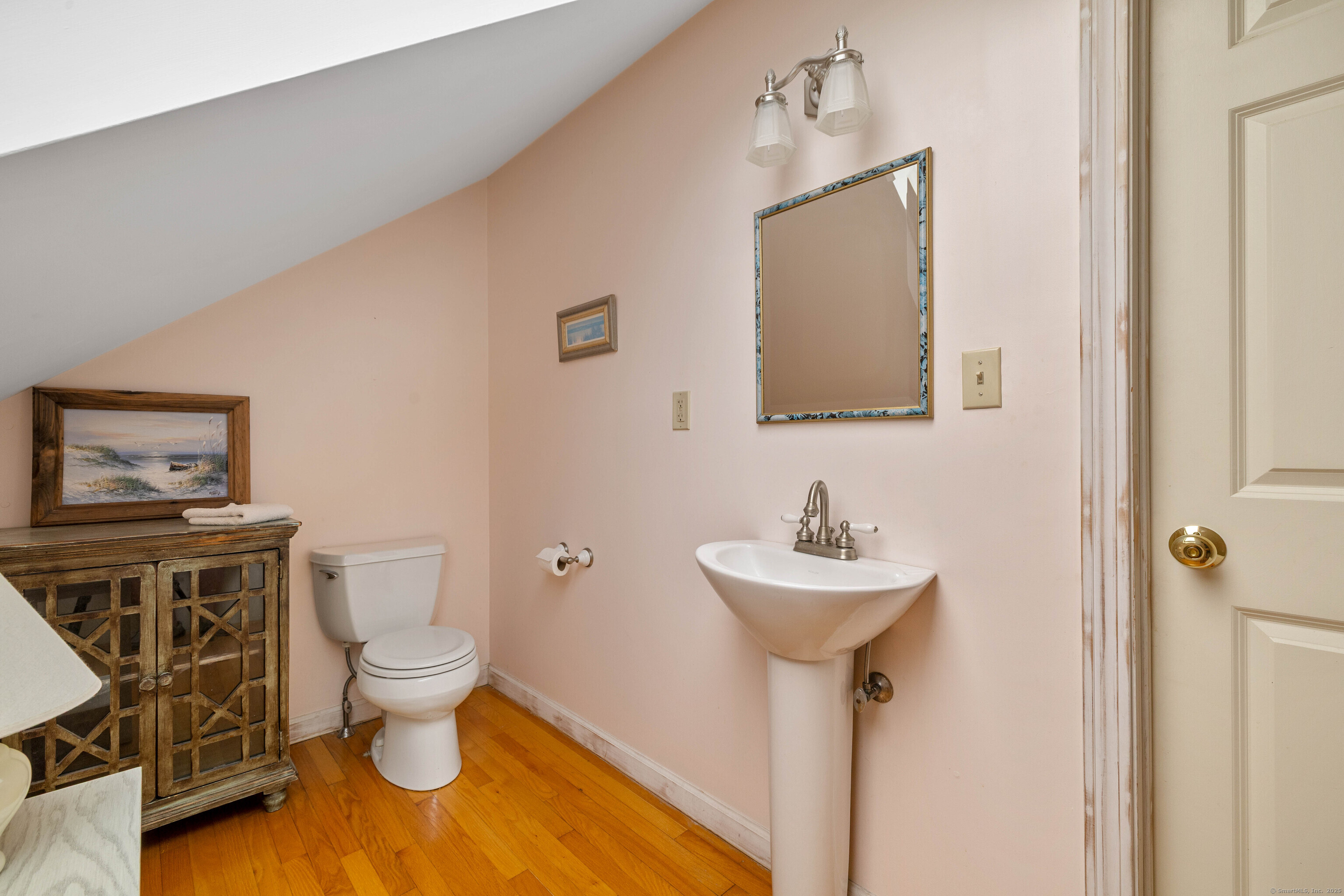 Westbrook, Connecticut, 06498, United States, 3 Bedrooms Bedrooms, ,2 BathroomsBathrooms,Residential,For Sale,1910769
