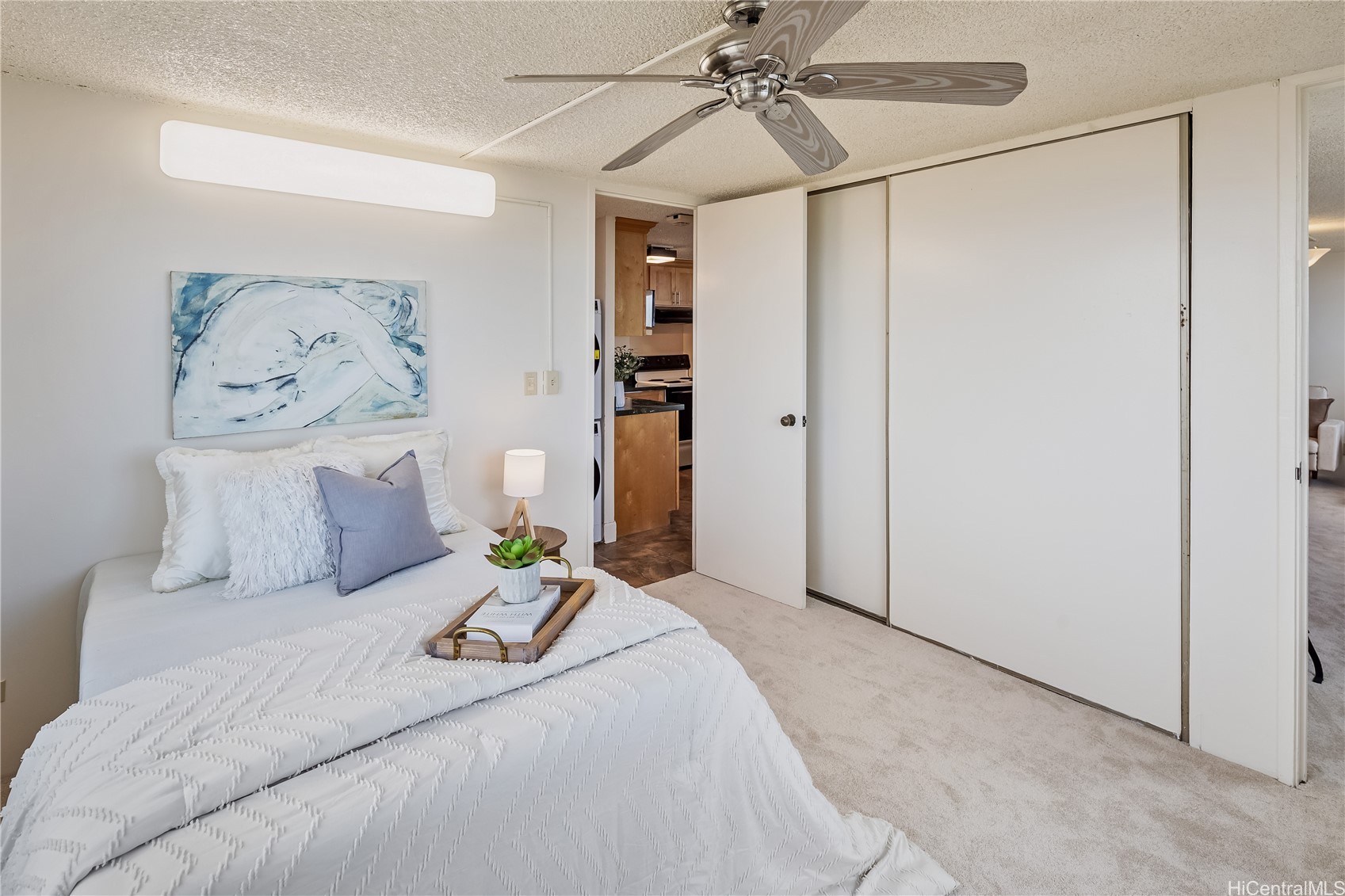 Aiea, Hawaii, 96701, United States, 2 Bedrooms Bedrooms, ,2 BathroomsBathrooms,Residential,For Sale,1882512
