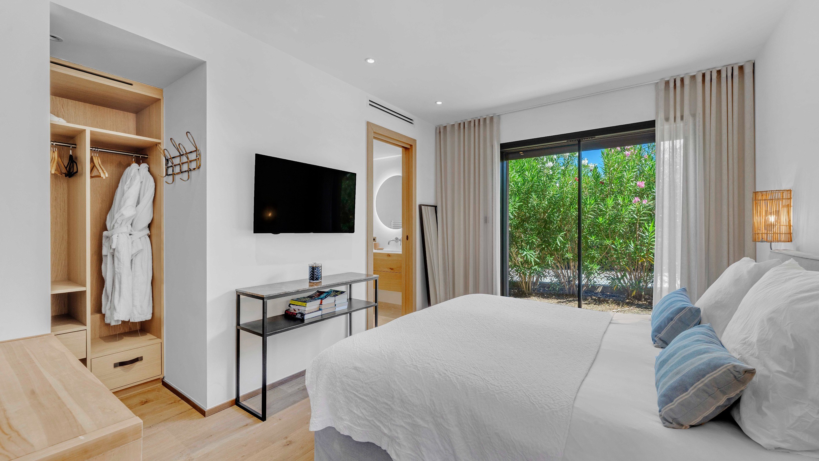  Elegant contemporary villa near Canoubiers Beach - 物件實景