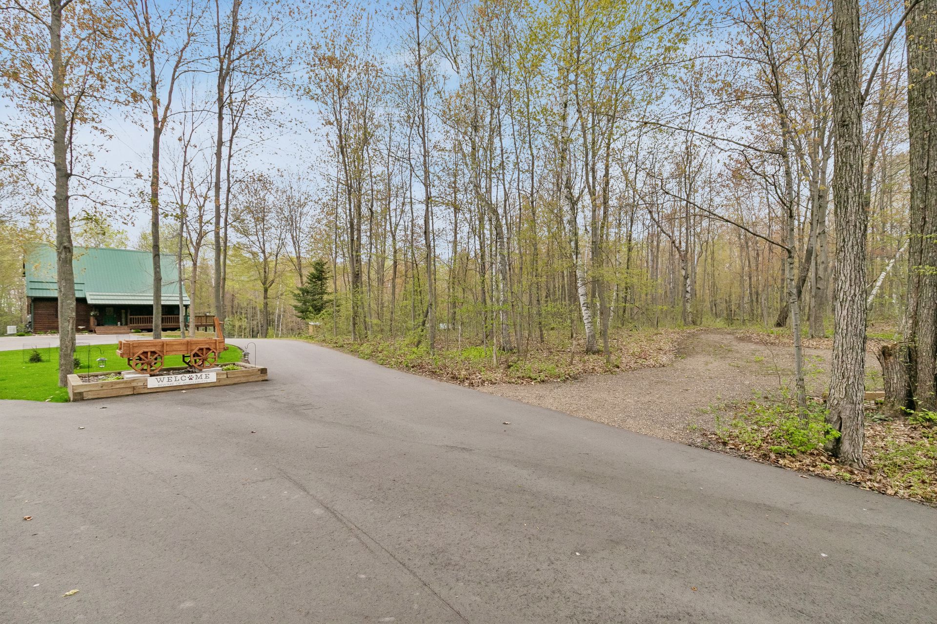  Private Woodland Retreat Surrounded by Nature and Serenity - 物件實景
