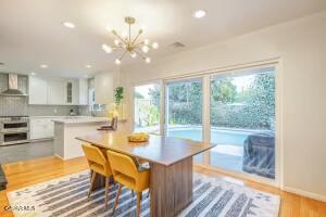 Van Nuys, California, 91405, United States, 3 Bedrooms Bedrooms, ,2 BathroomsBathrooms,Residential,For Sale,1939328