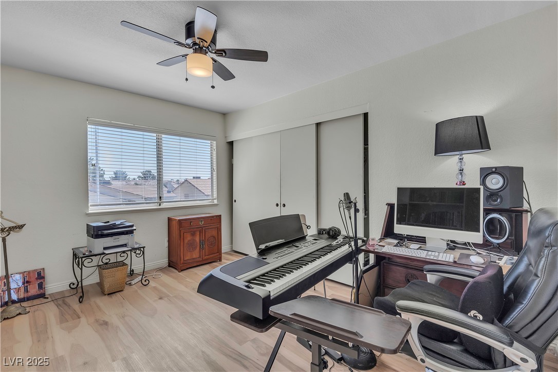 Las Vegas, Nevada, 89146, United States, 4 Bedrooms Bedrooms, ,2 BathroomsBathrooms,Residential,For Sale,1901179