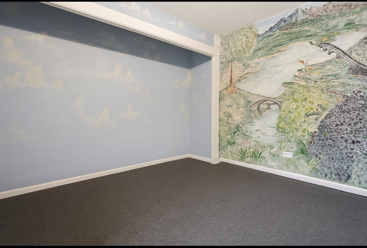 Justice, Illinois, 60458, United States, 7 Bedrooms Bedrooms, ,Residential,For Sale,1983274