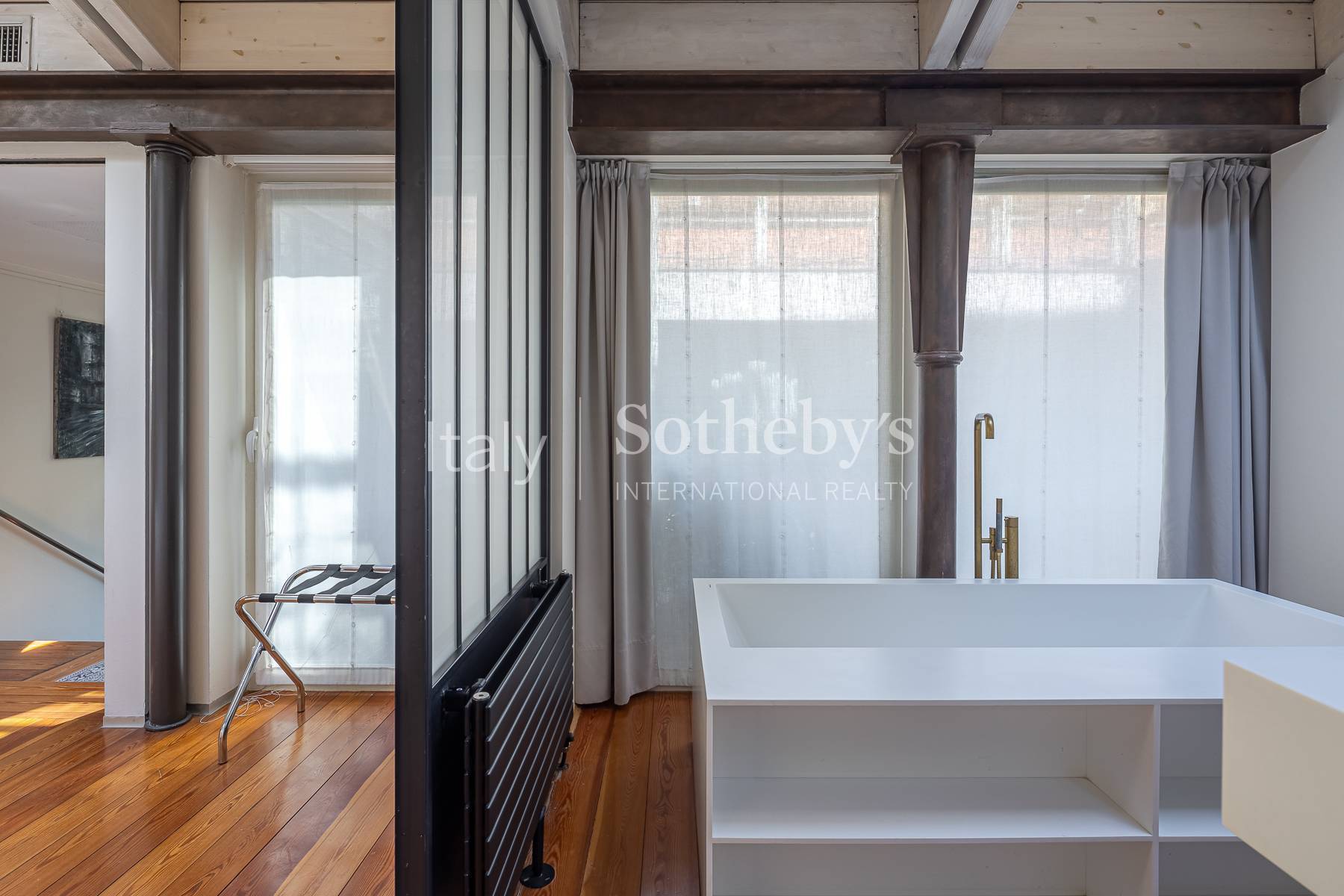  Exclusive Design-Led residence in the historic center - 物件實景