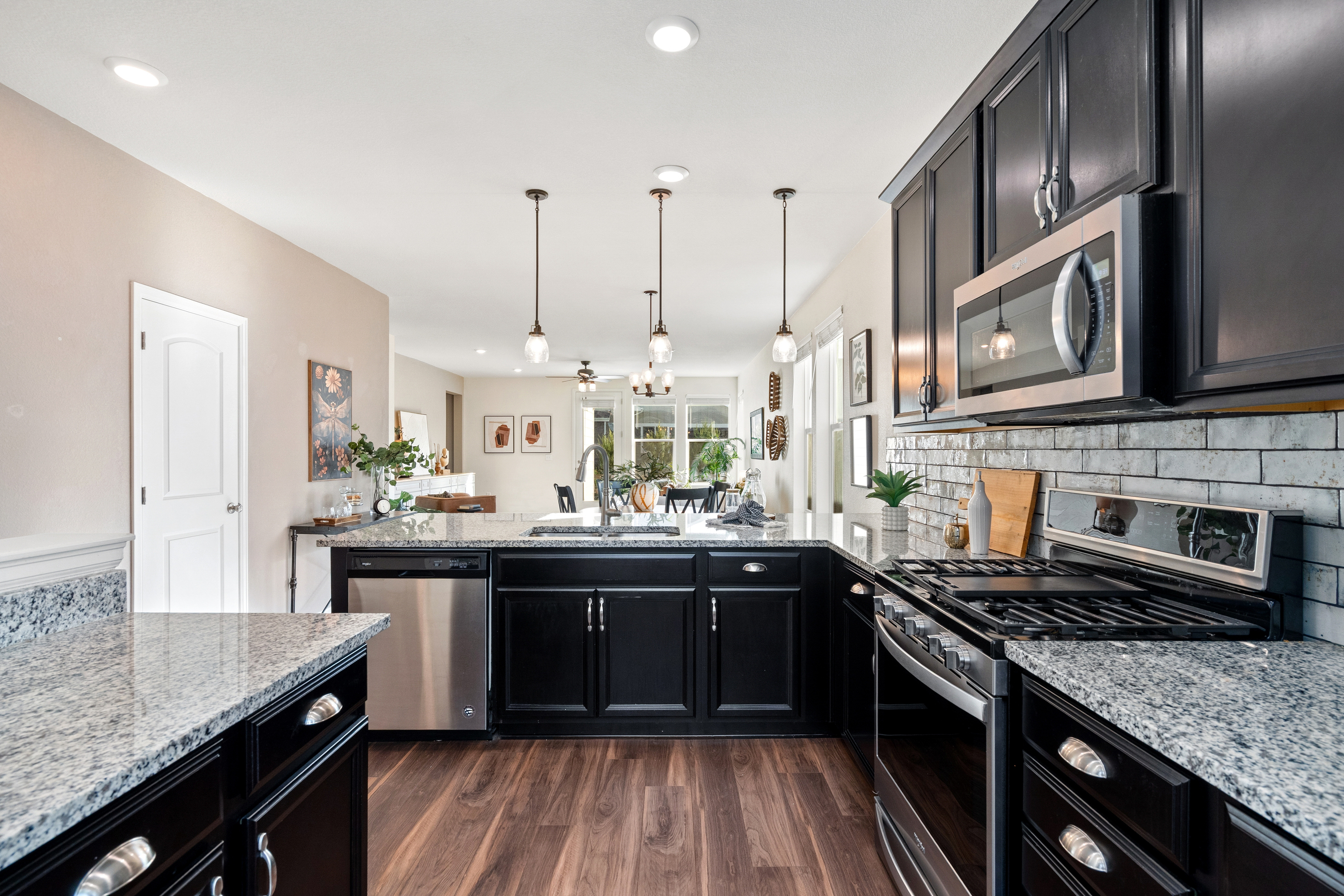  So Much to Love in This 2020-Built Loveland Ranch - 物件實景