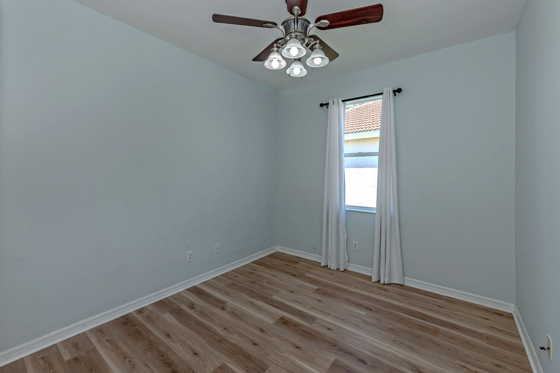  STONEYBROOK AT VENICE - 物件實景