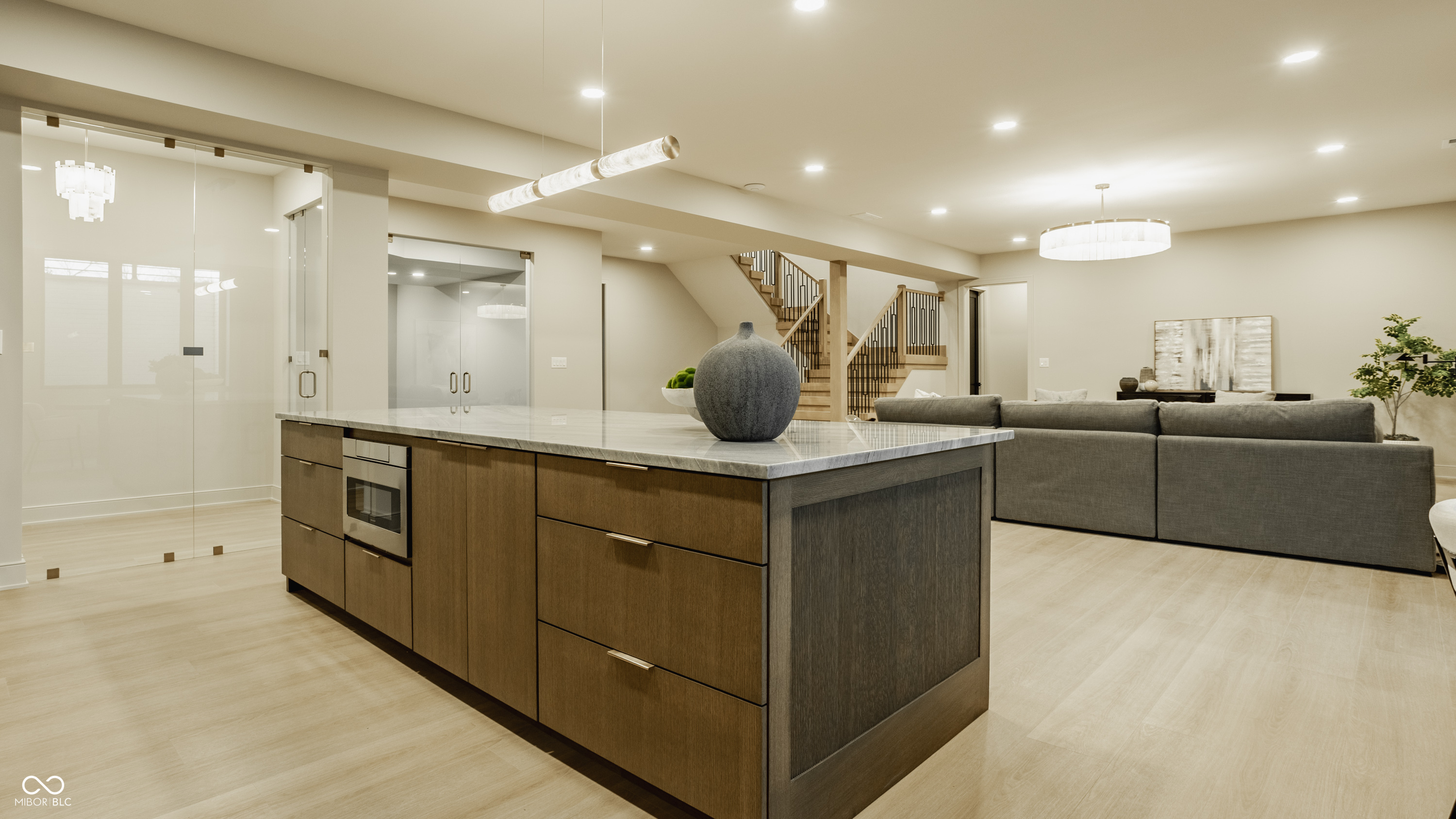 Bargersville, Indiana, 46106, United States, 5 Bedrooms Bedrooms, ,6 BathroomsBathrooms,Residential,For Sale,1977428