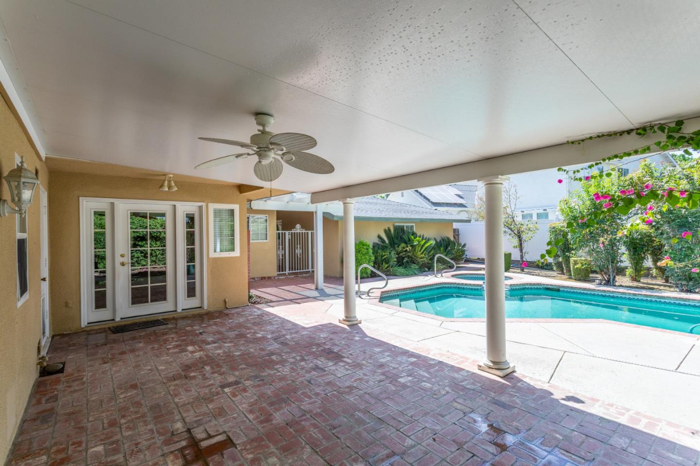 Clovis, California, 93611, United States, 4 Bedrooms Bedrooms, ,2 BathroomsBathrooms,Residential,For Sale,1907507