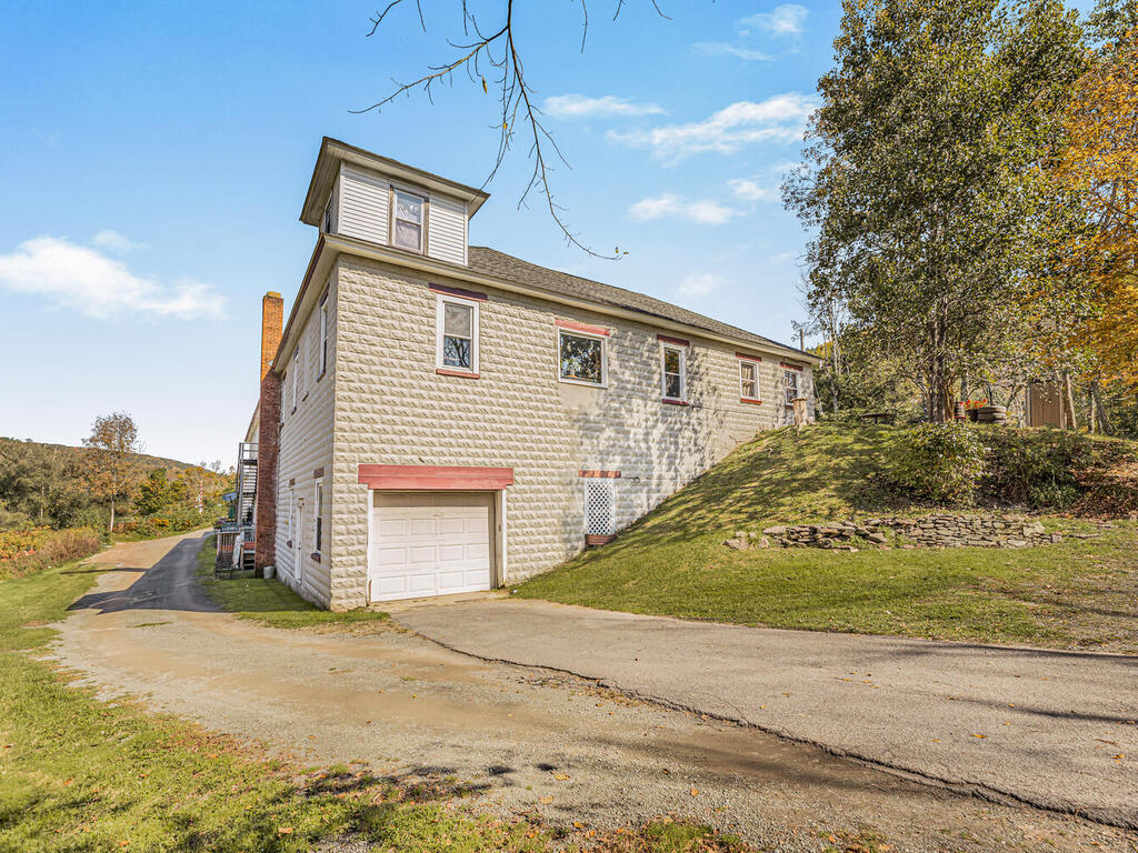 875 County Highway 38, Arkville, New York, 12406, United States, 17 Bedrooms Bedrooms, ,12 BathroomsBathrooms,Residential,For Sale,875 County Highway 38,1363420