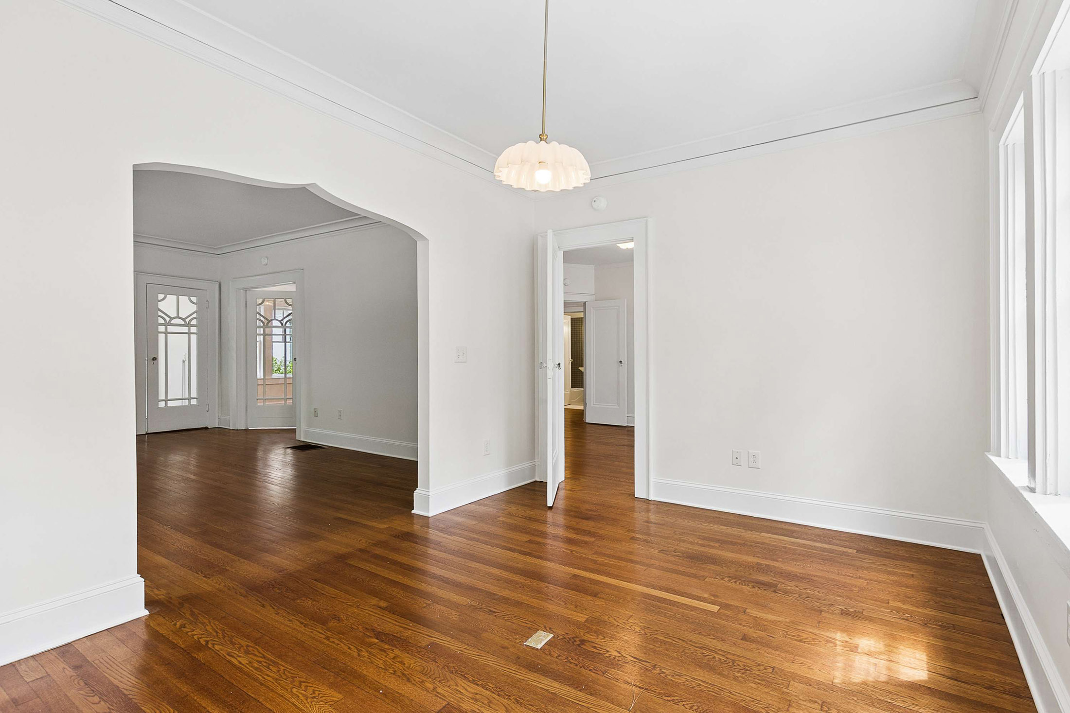  Charming 1930 Craftsman Bungalow in an Unbeatable Virginia Highland Location - 物件實景