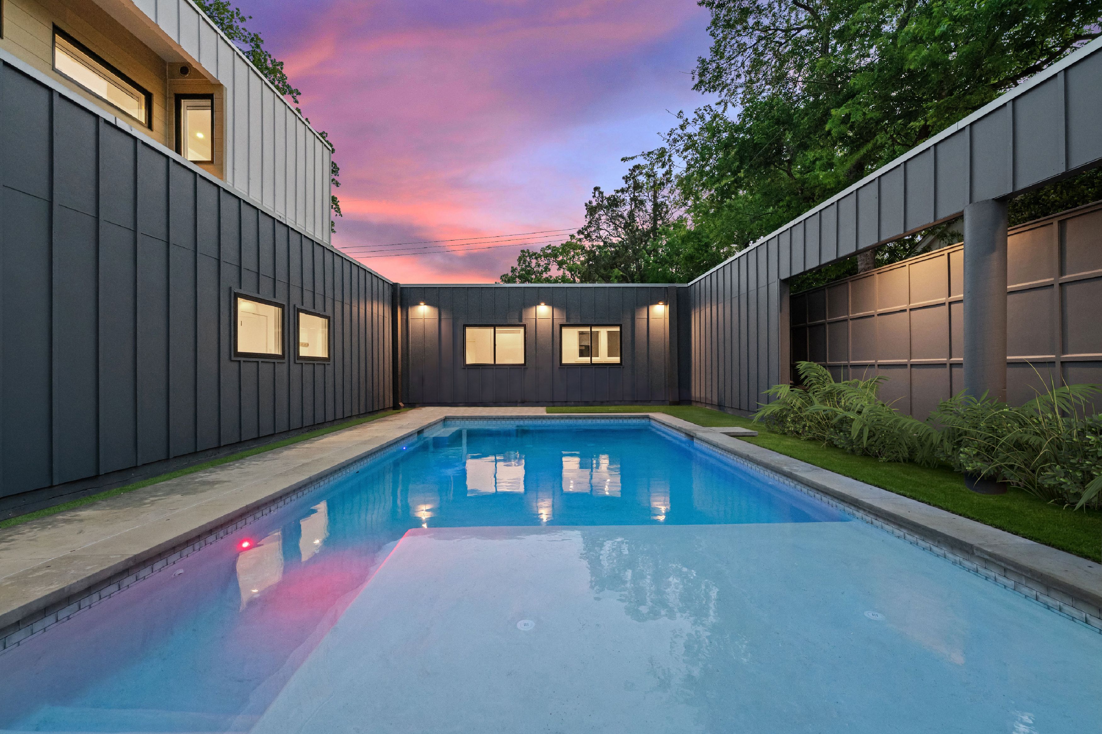  Bridle Path Modern - 物件實景