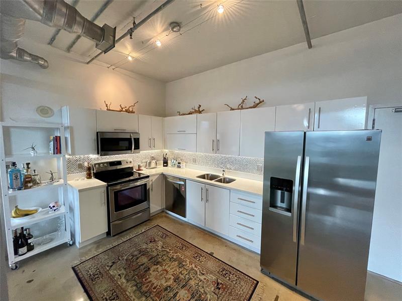 Miami, Florida, 33137, United States, 2 Bedrooms Bedrooms, ,2 BathroomsBathrooms,Residential,For Sale,1942065