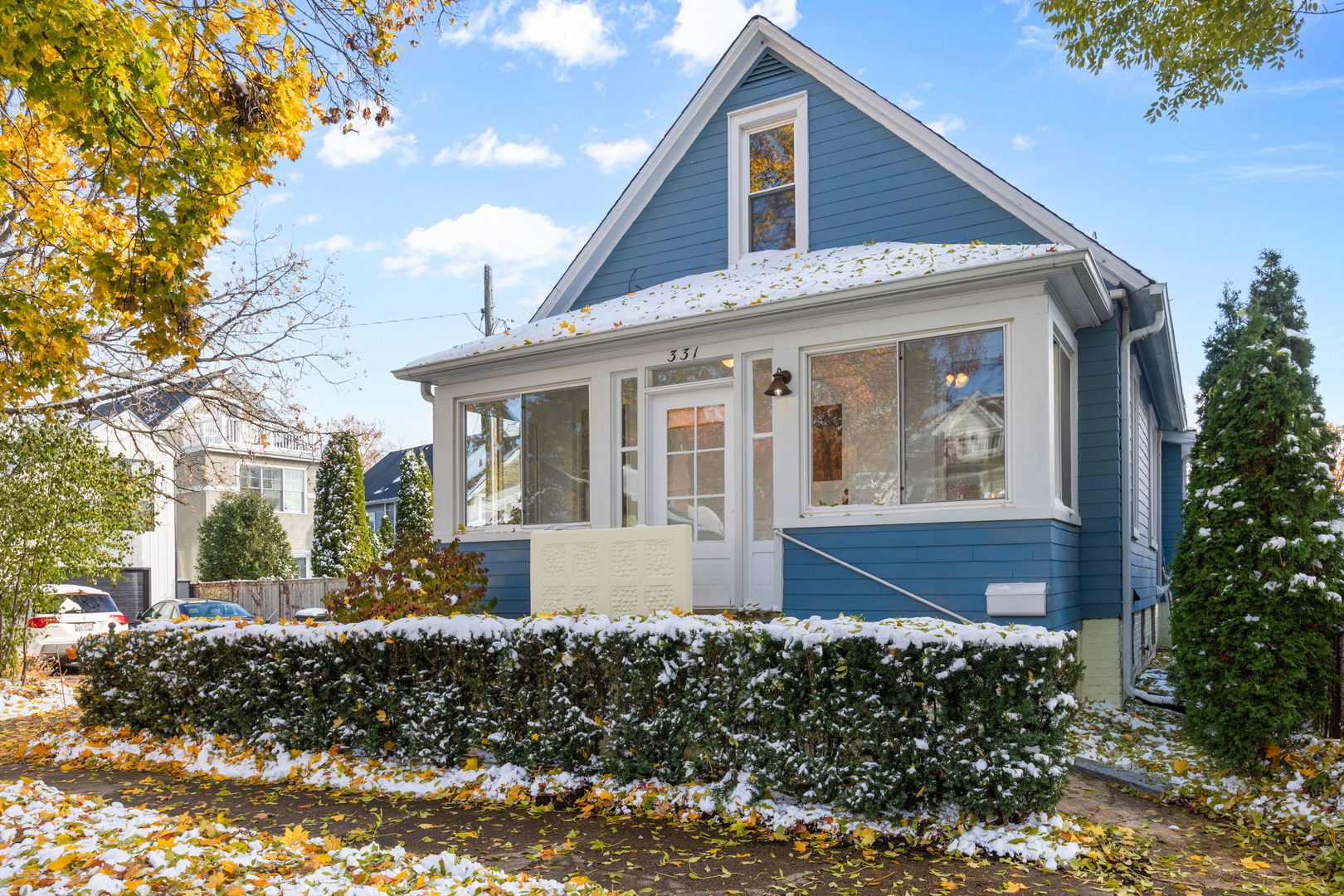 Lake Forest, Illinois, 60045, United States, 3 Bedrooms Bedrooms, ,2 BathroomsBathrooms,Residential,For Sale,1992856