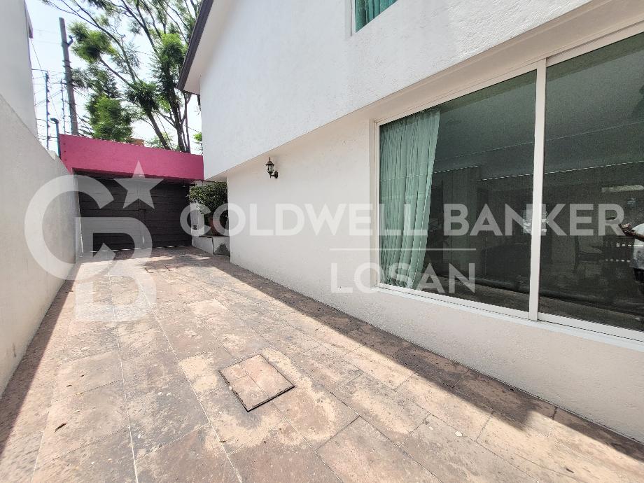 Naucalpan de Juárez, Estado de méxico, 53100, Mexico, 4 Bedrooms Bedrooms, ,4 BathroomsBathrooms,Residential,For Sale,1917894