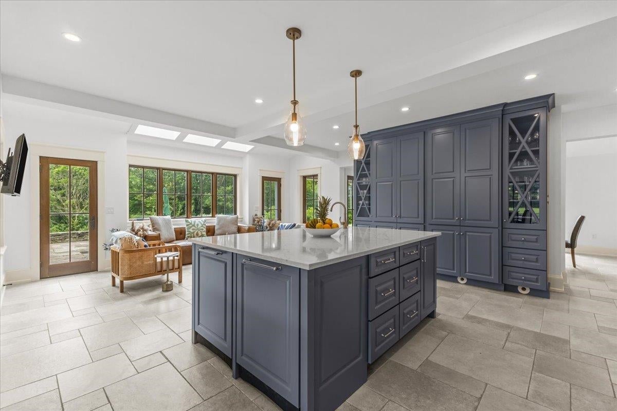 Stowe, Vermont, 05672, United States, 5 Bedrooms Bedrooms, ,7 BathroomsBathrooms,Residential,For Sale,1875535