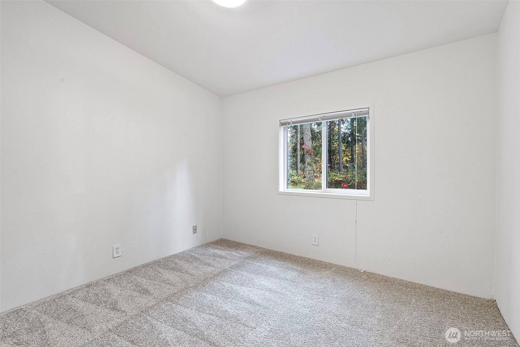 GRAHAM, Washington, 98338, United States, 3 Bedrooms Bedrooms, ,2 BathroomsBathrooms,Residential,For Sale,1896450