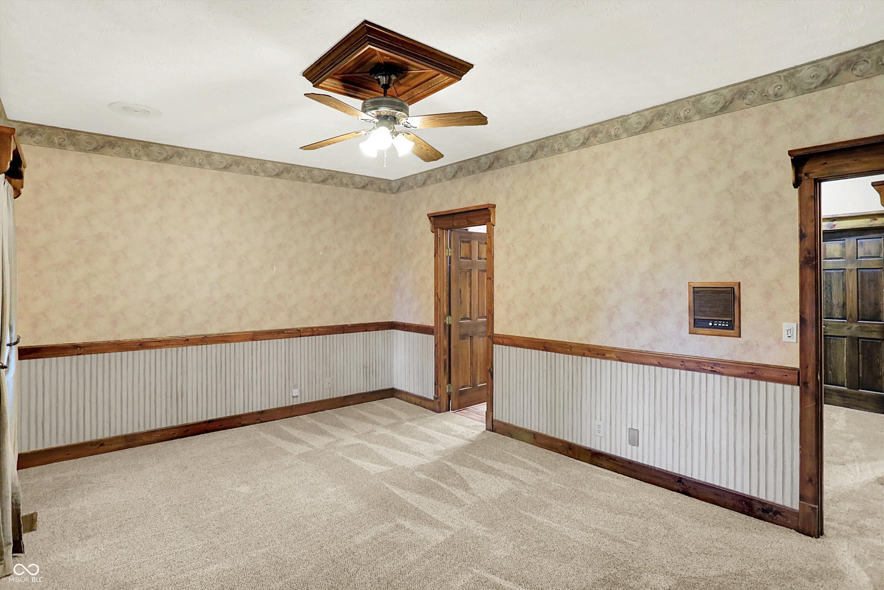 Lafayette, Indiana, 47905, United States, 3 Bedrooms Bedrooms, ,4 BathroomsBathrooms,Residential,For Sale,1979408