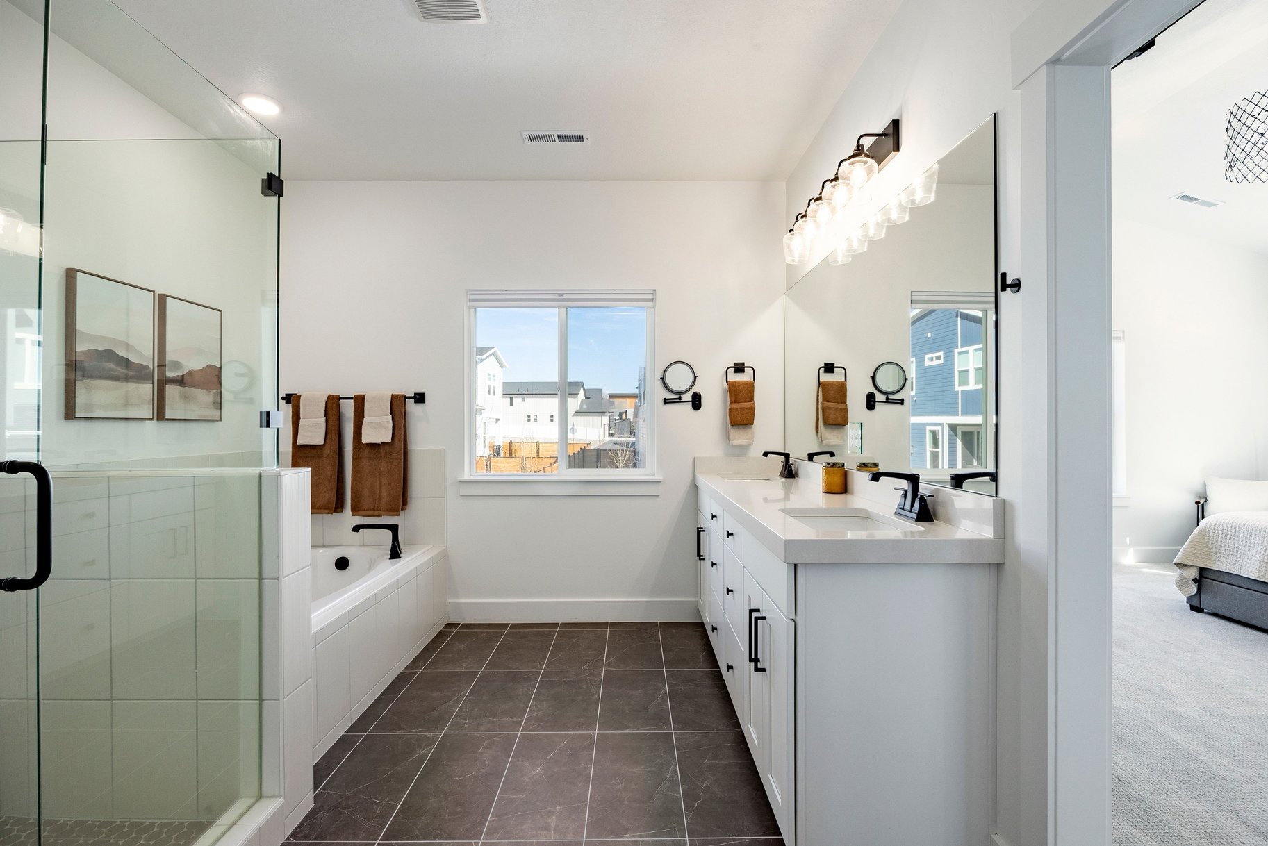  Stylish 2023 Move-In Ready Home  Silver Creek Village - 物件實景