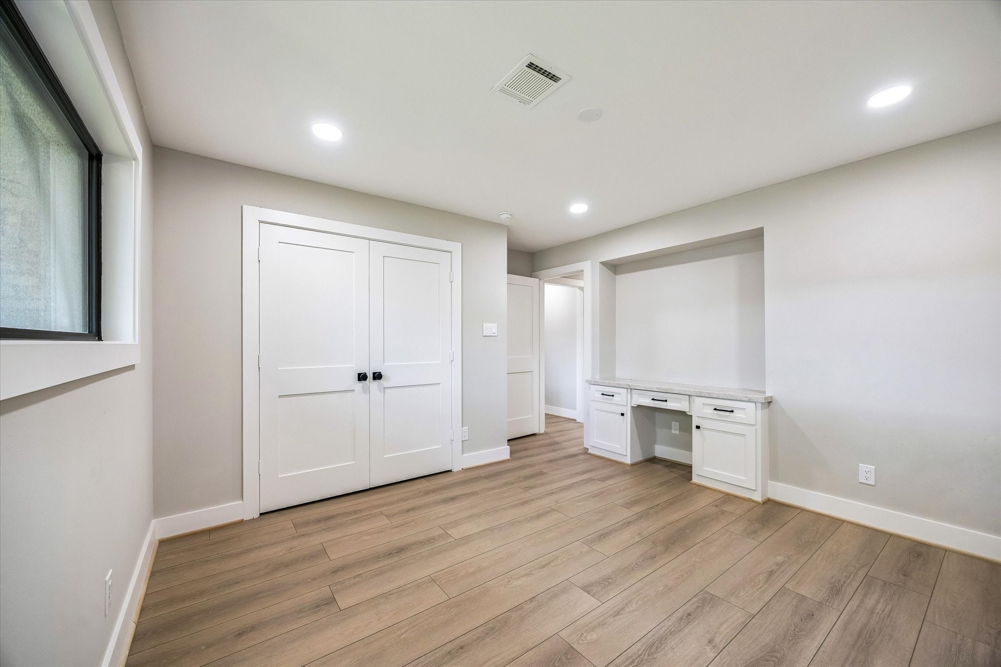  6234 Yarwell Drive - 物件實景