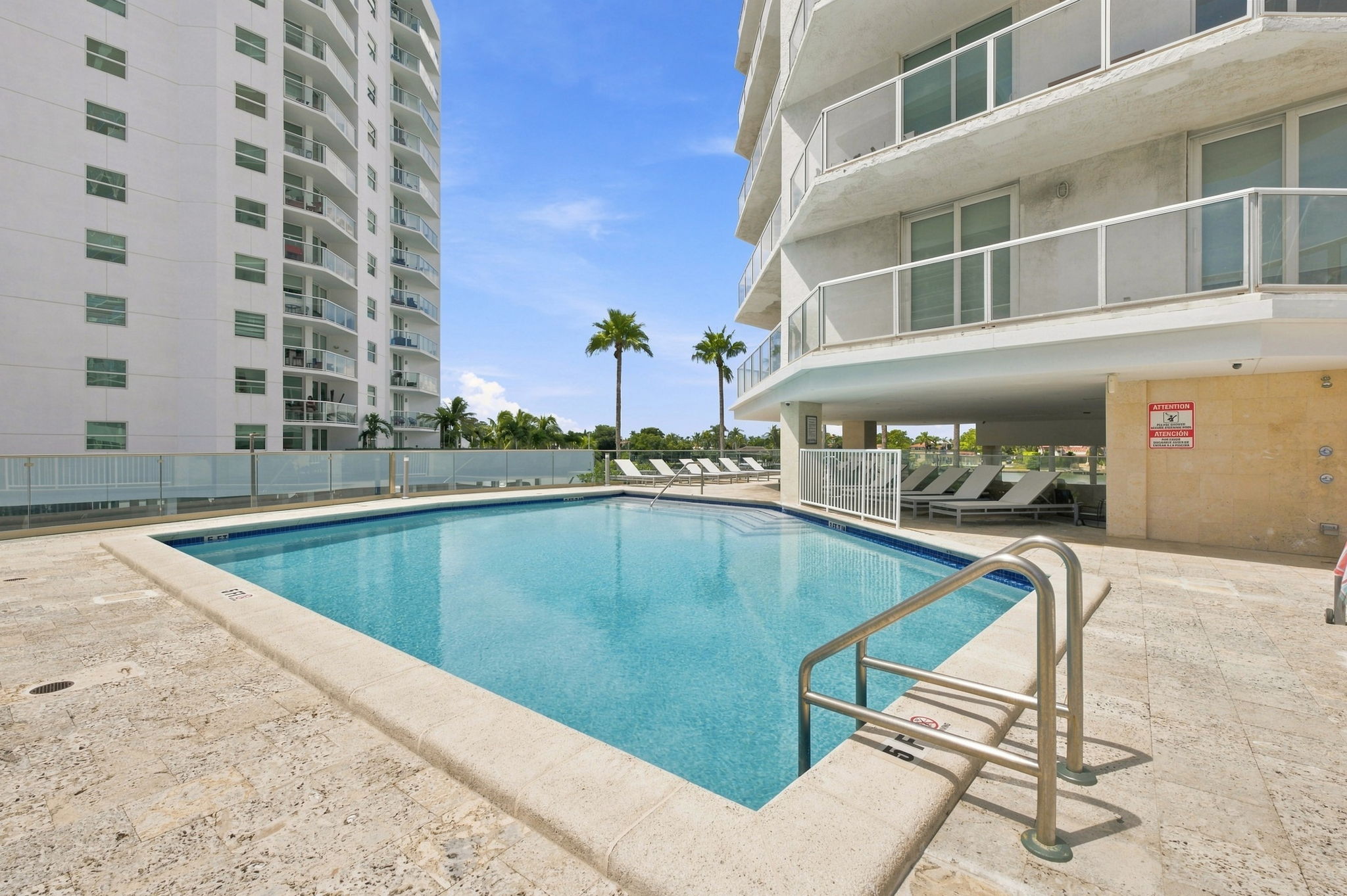  5900 Collins Ave, Miami Beach, FL, 33140 - 物件實景