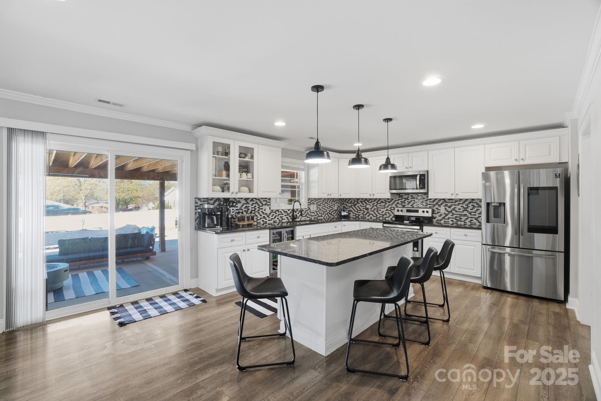 Kannapolis, North Carolina, 28081, United States, 4 Bedrooms Bedrooms, ,3 BathroomsBathrooms,Residential,For Sale,1996978