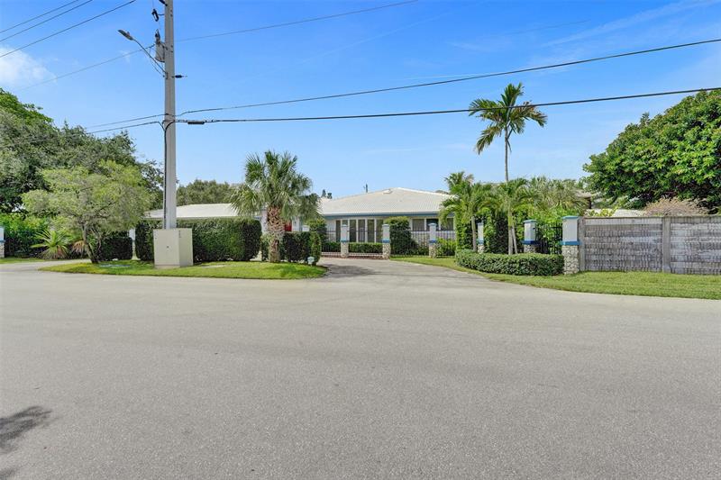 Fort Lauderdale, Florida, 33305, United States, 5 Bedrooms Bedrooms, ,7 BathroomsBathrooms,Residential,For Sale,1895424