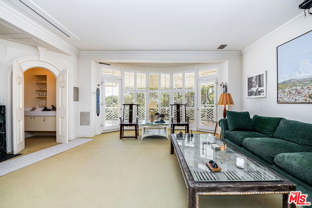 Los Angeles, California, 90077, United States, 7 Bedrooms Bedrooms, ,6 BathroomsBathrooms,Residential,For Sale,1819954