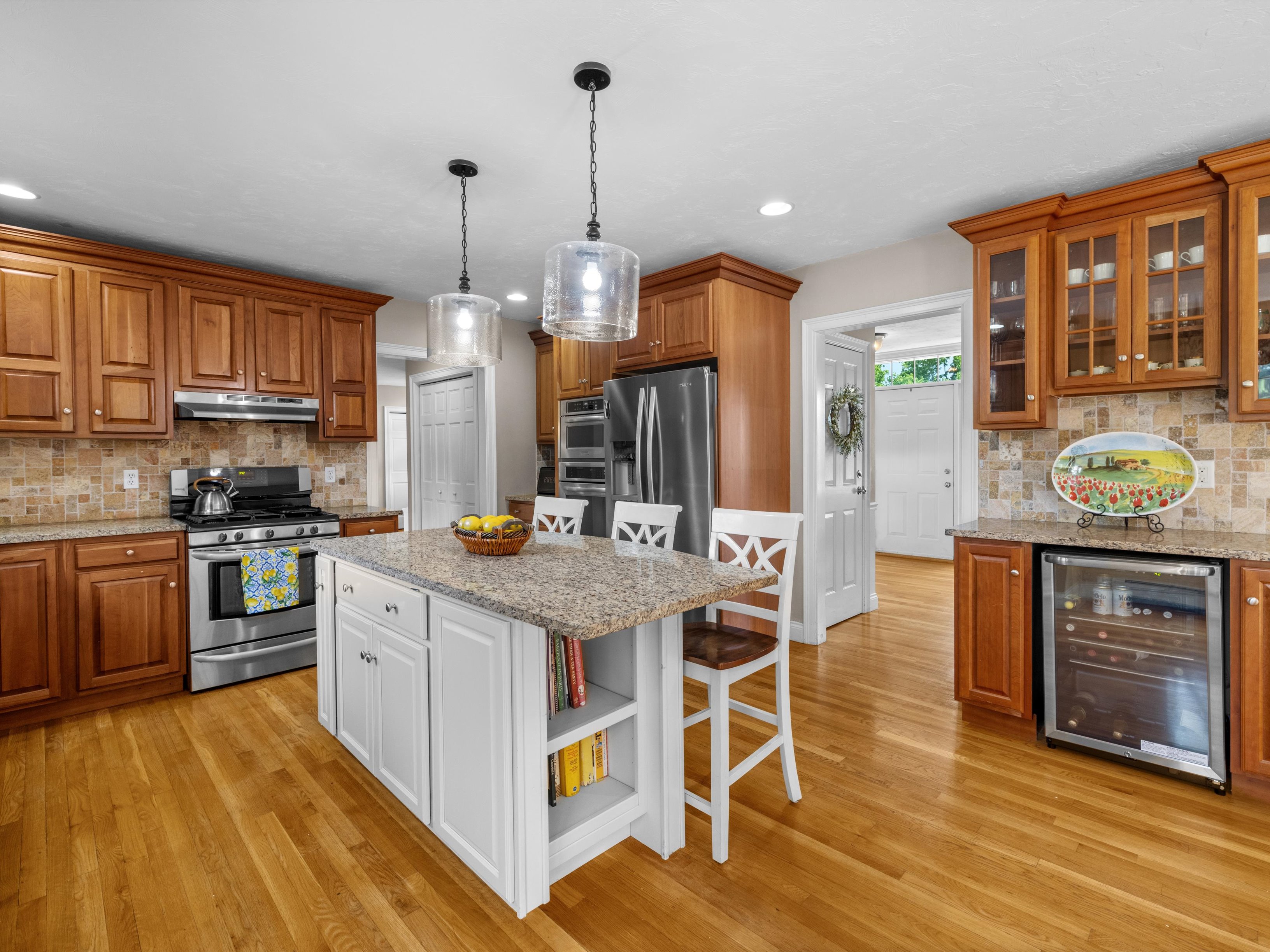  6 Warburton Lane, Westborough, MA 01581 - 物件實景