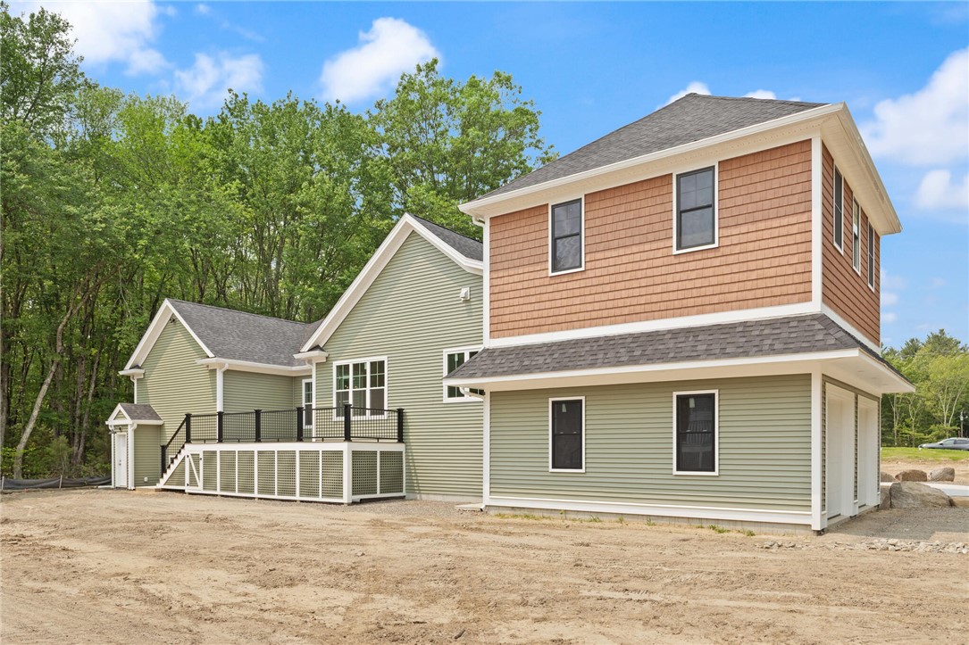 Johnston, Rhode Island, 02919, United States, 3 Bedrooms Bedrooms, ,3 BathroomsBathrooms,Residential,For Sale,1939389