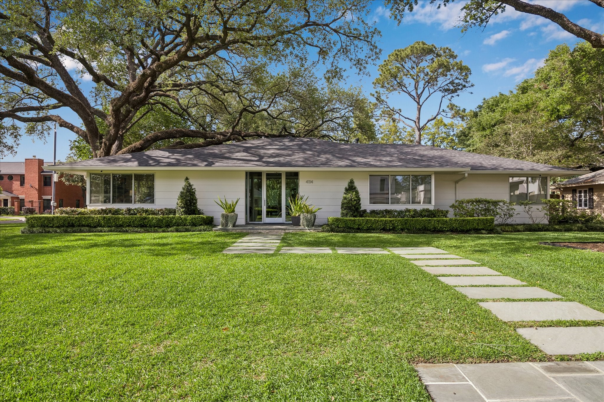  4114 Whitman Street - 物件實景