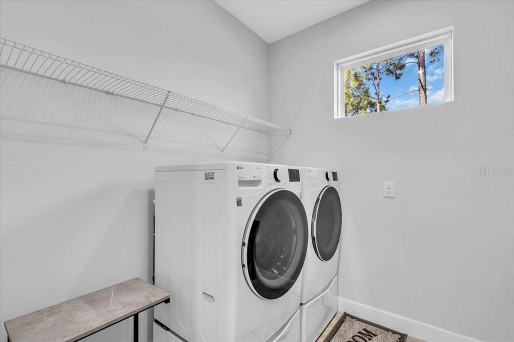 Palmetto, Florida, 34221, United States, 3 Bedrooms Bedrooms, ,2 BathroomsBathrooms,Residential,For Sale,1901922