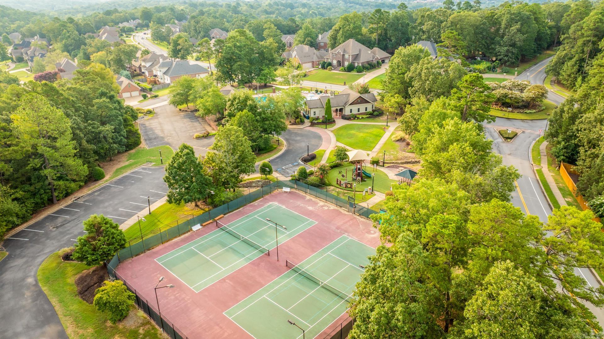 Little Rock, Arkansas, 72211, United States, 4 Bedrooms Bedrooms, ,3 BathroomsBathrooms,Residential,For Sale,1938895