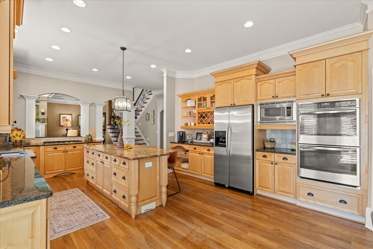 Carrollton, Georgia, 30116, United States, 6 Bedrooms Bedrooms, ,5 BathroomsBathrooms,Residential,For Sale,1893657