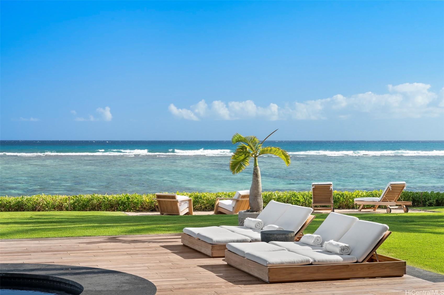 Honolulu, Hawaii, 96816, United States, 6 Bedrooms Bedrooms, ,8 BathroomsBathrooms,Residential,For Sale,1766814